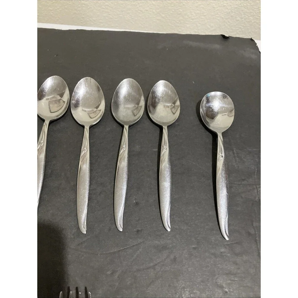 Vintage Flatware Utensils Seneca Stainless Present Hong Kong 22 Pc